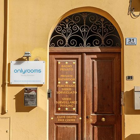 Onlyrooms I - Central & Quiet Area Cagliari Eksteriør billede