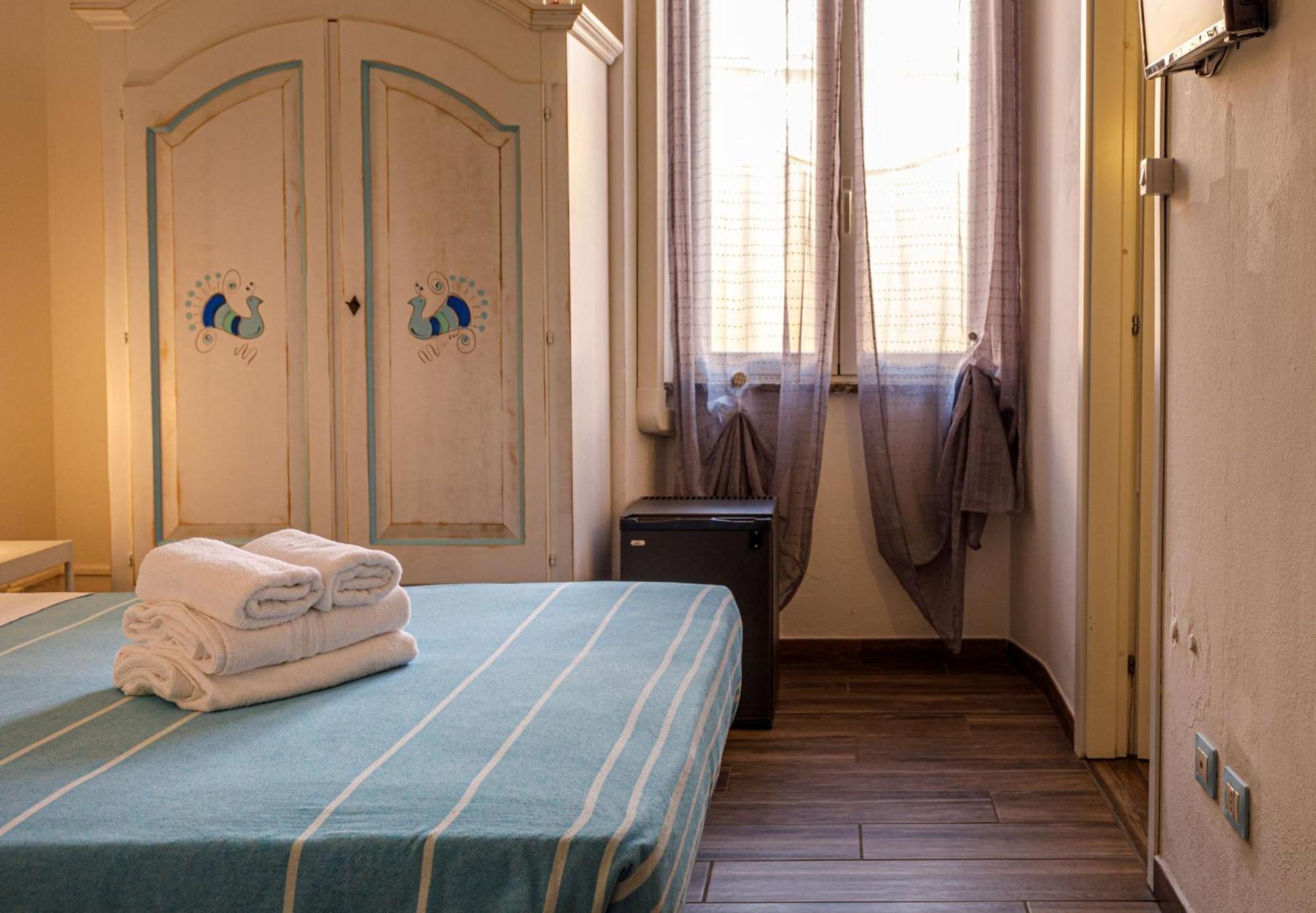 Onlyrooms I - Central & Quiet Area Cagliari Eksteriør billede